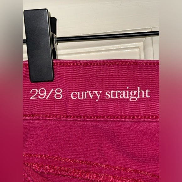 Ann Taylor Loft Women's Size 29/8 Maroon Jeans Curvy Straight Leg Zip 5 pockets - Picture 4 of 6